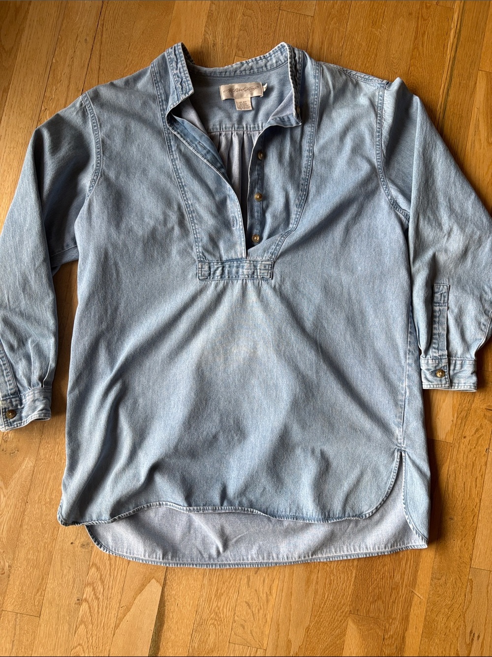 All Week Long 100% Cotton Light Wash Denim Tunic Medium